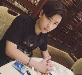 娱乐吃瓜直播间007主播,007主播带你领略娱乐吃瓜界的风云变幻